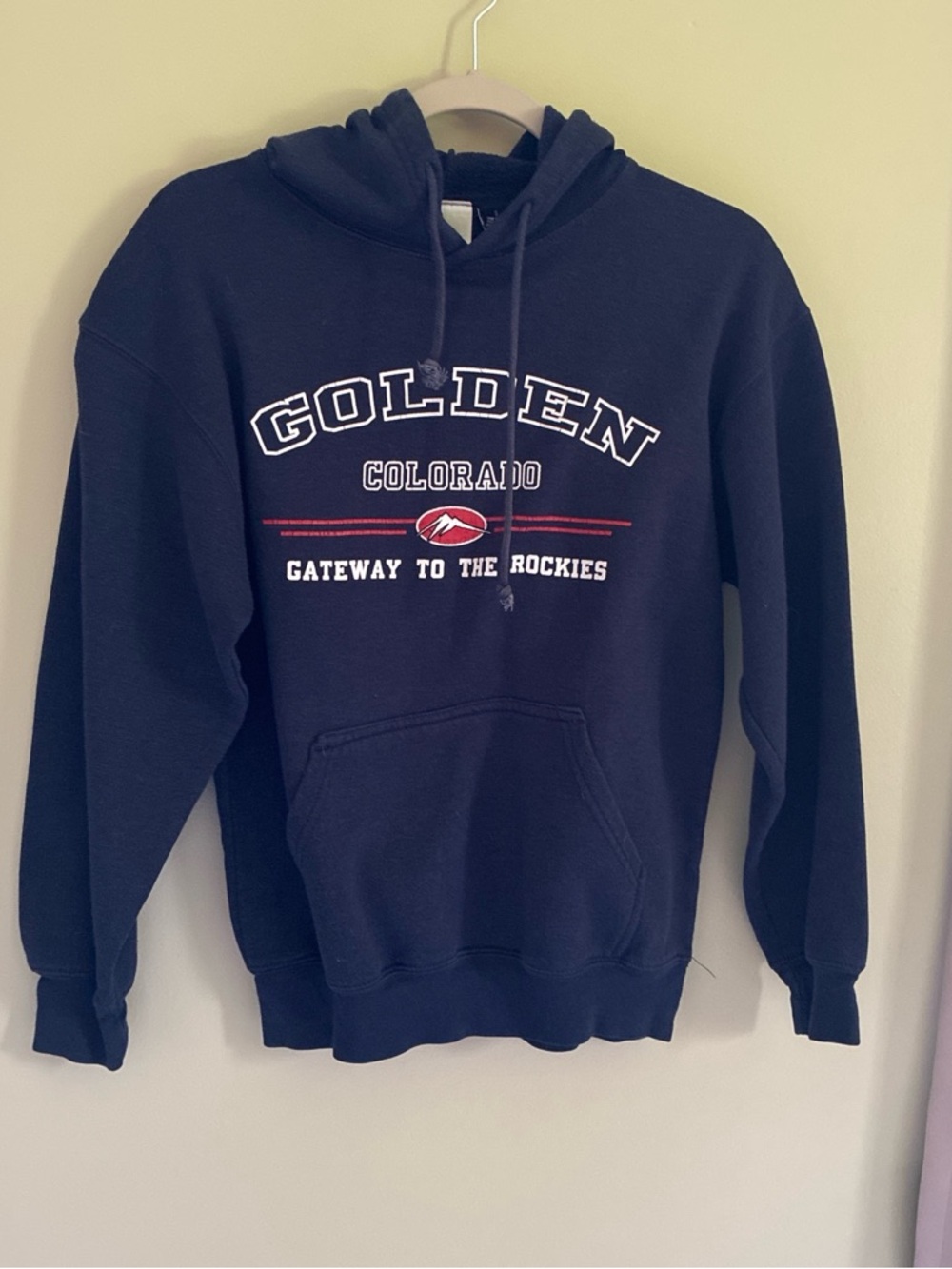 Golden Colorado Navy Pullover Hoodie - Gateway to the Rockies